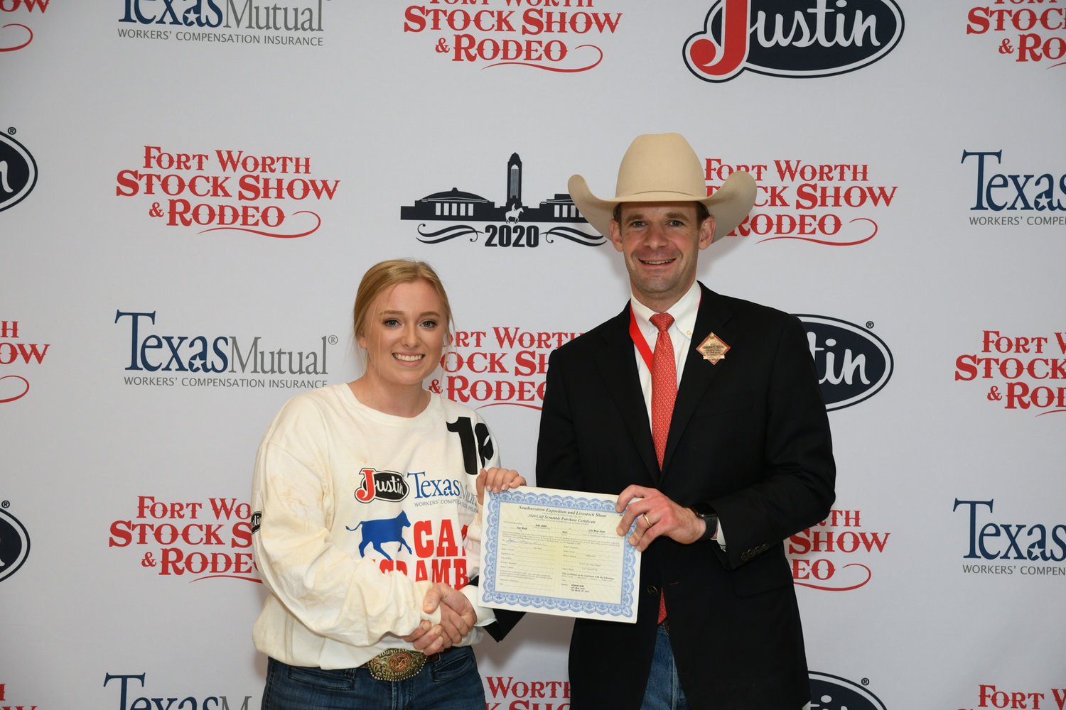 Avery von Reyn won a $500 purchase certificate toward a heifer for a 4-H or FFA project for exhibition at next year’s Fort Worth Stock Show & Rodeo. The certificate, presented by Stock Show Calf Scramble Committee Chairman Paxton Motheral, was sponsored by American Auto Salvage. (Courtesy photo)